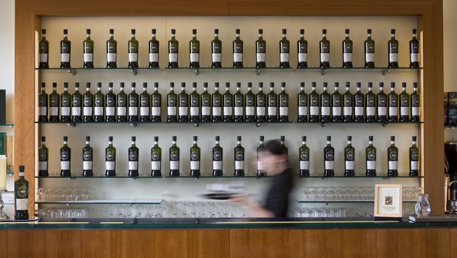 Scotch Malt Whisky Society bar Scotch Malt Whisky Society bar